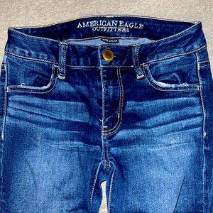American eagle super stretch jeans!